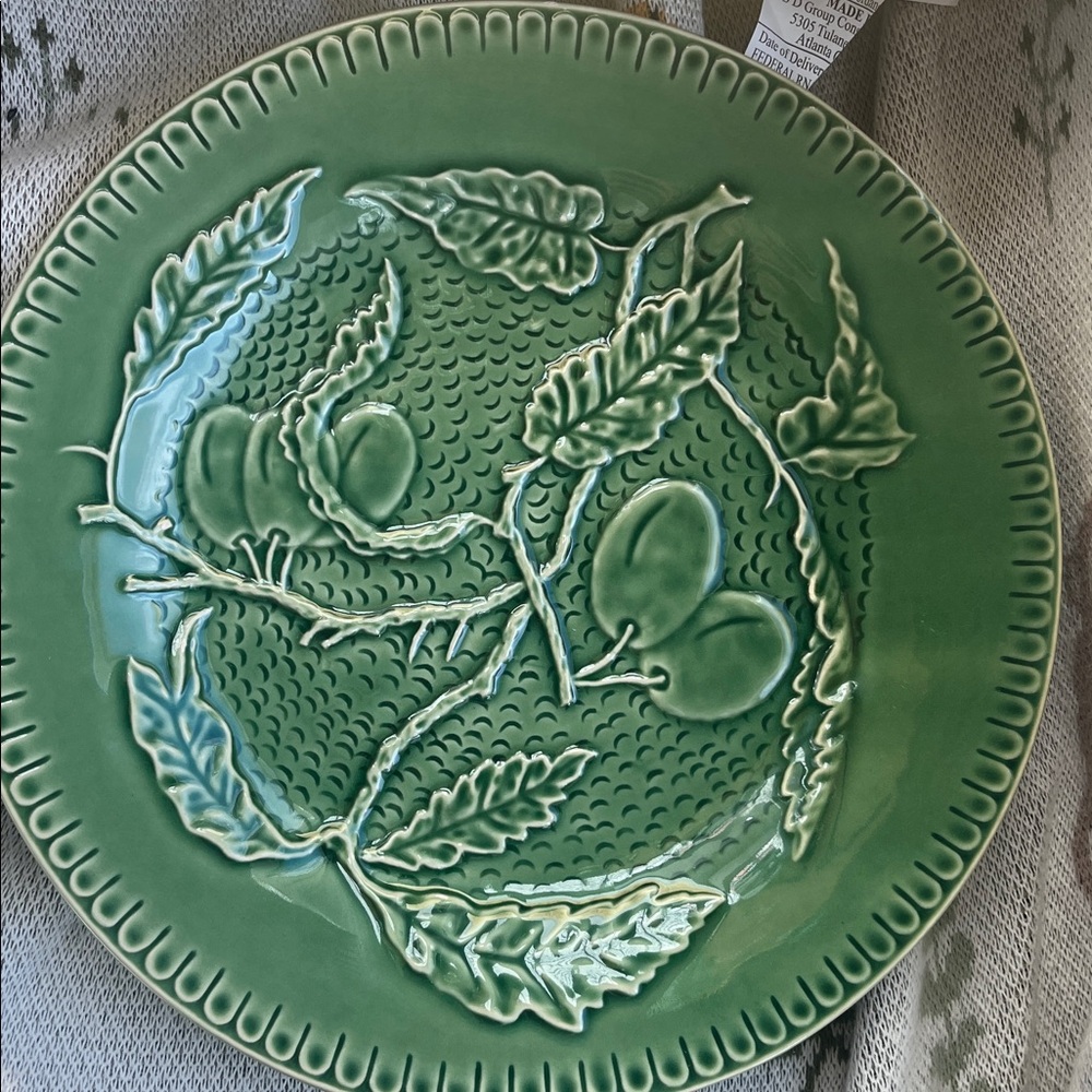 Bordallo Pinheiro Thistle Green Ceramic Plate Portugal Decorative Collector Dish